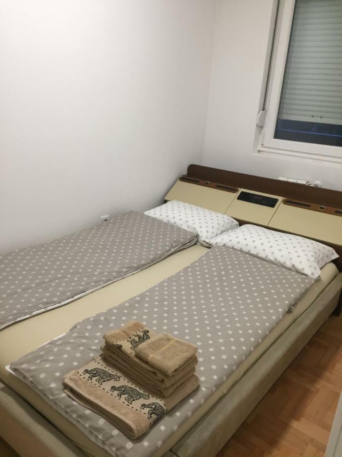 Ferienwohnung Stan Na Dan Centar Šabac Exterior foto